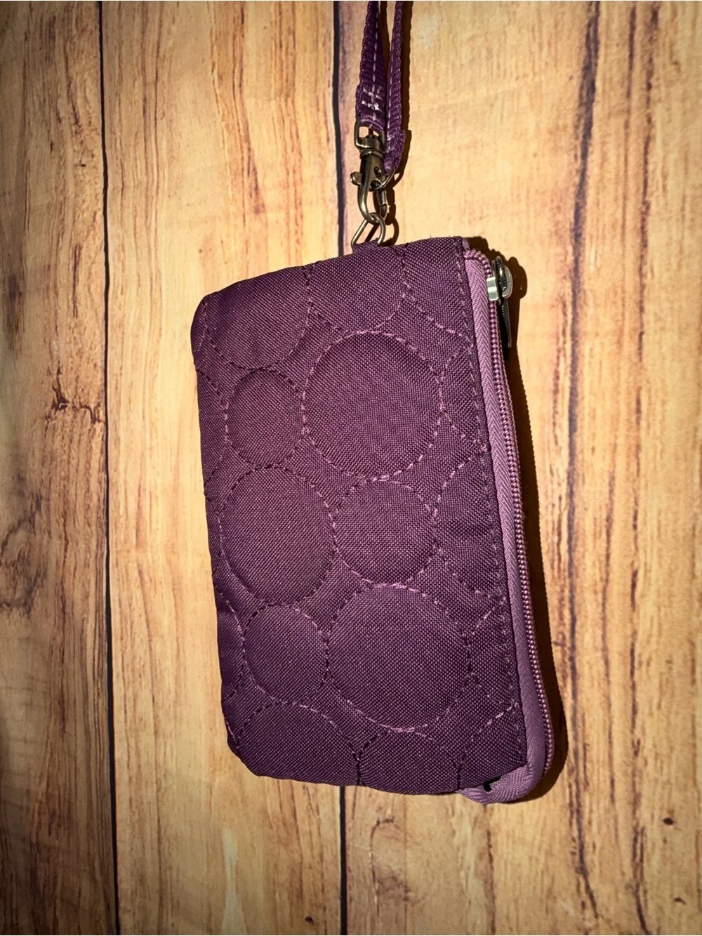 Thirty-one Vary You Wristlet Purple Plum
